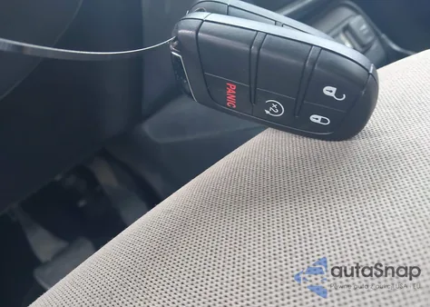 2017 Jeep Renegade Sport Fwd z USA, uszkodzony, nr VIN ZACCJAABXHPE83048